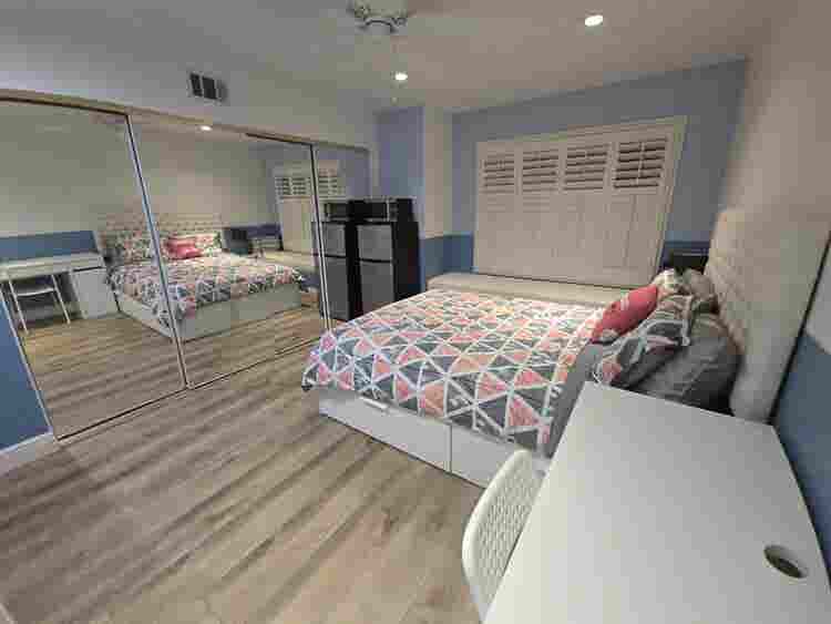 Room for rent