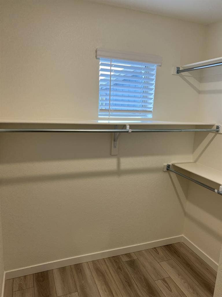 6 month lease in Erie!