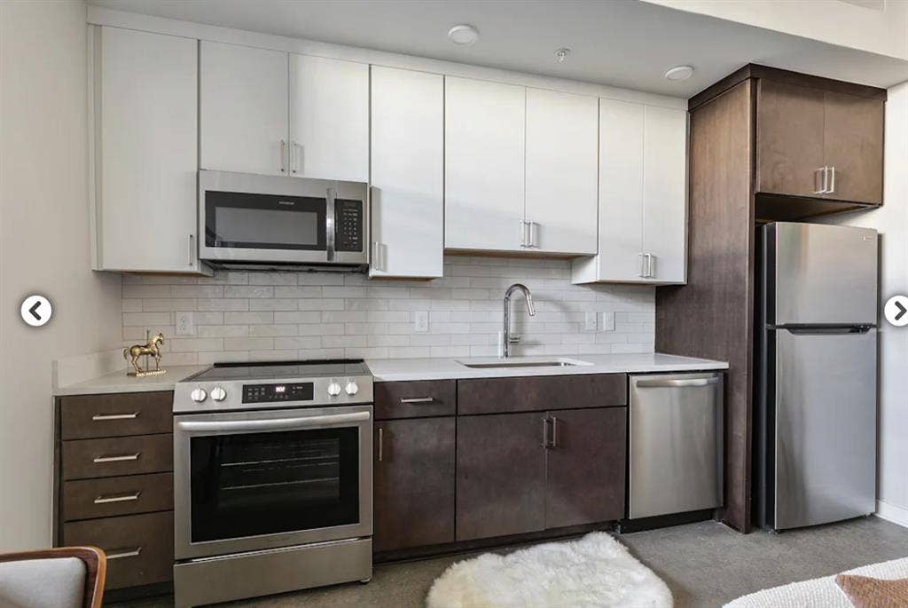Looking for Roommate Fan District