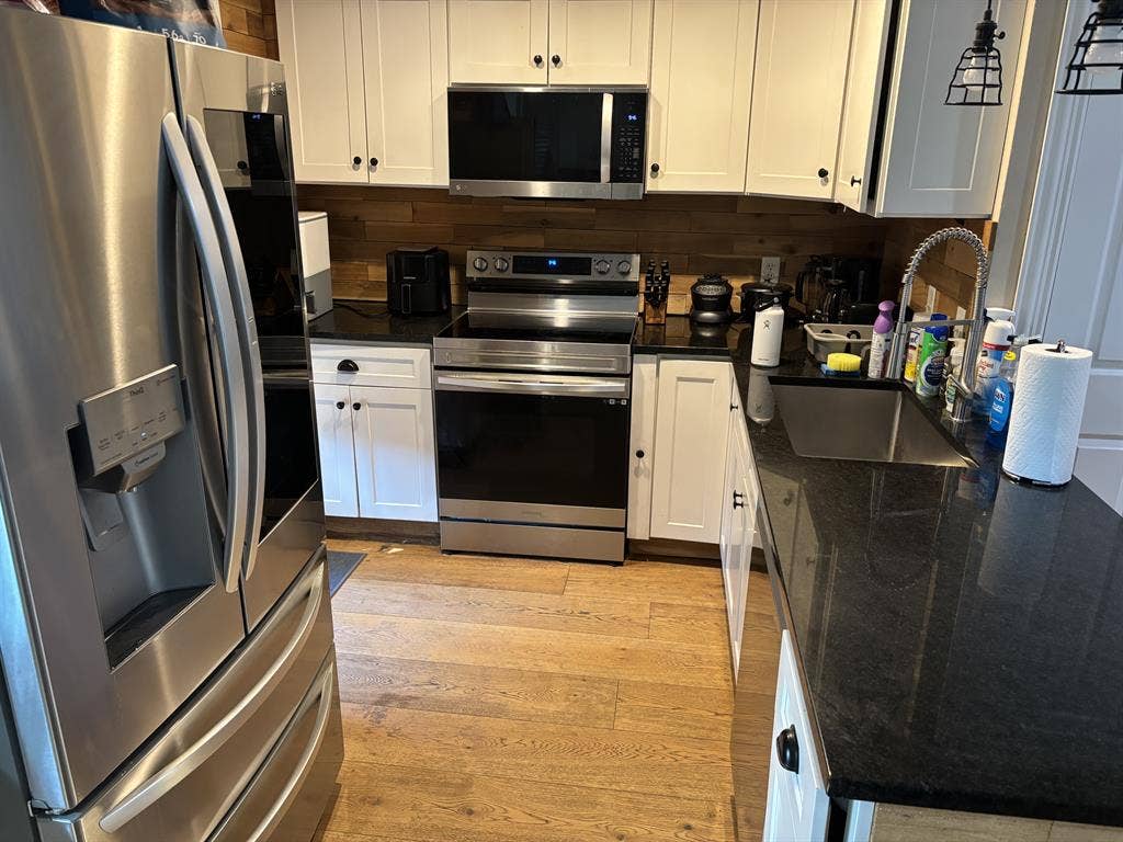 New furnished condo