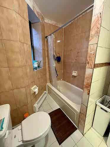 Spacious one-bedroom apartment