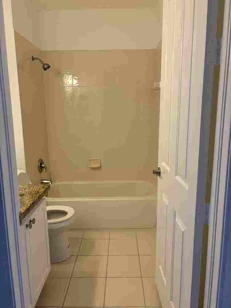 Private Room -
Gated Community