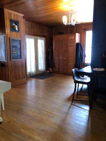 7 Rooms available/ 7 Chambres dispo