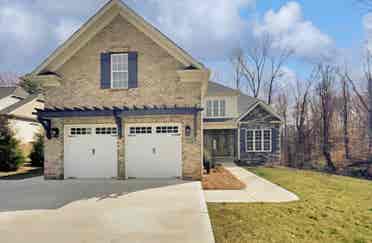 A SPACIOUS HOUSE FOR RENT