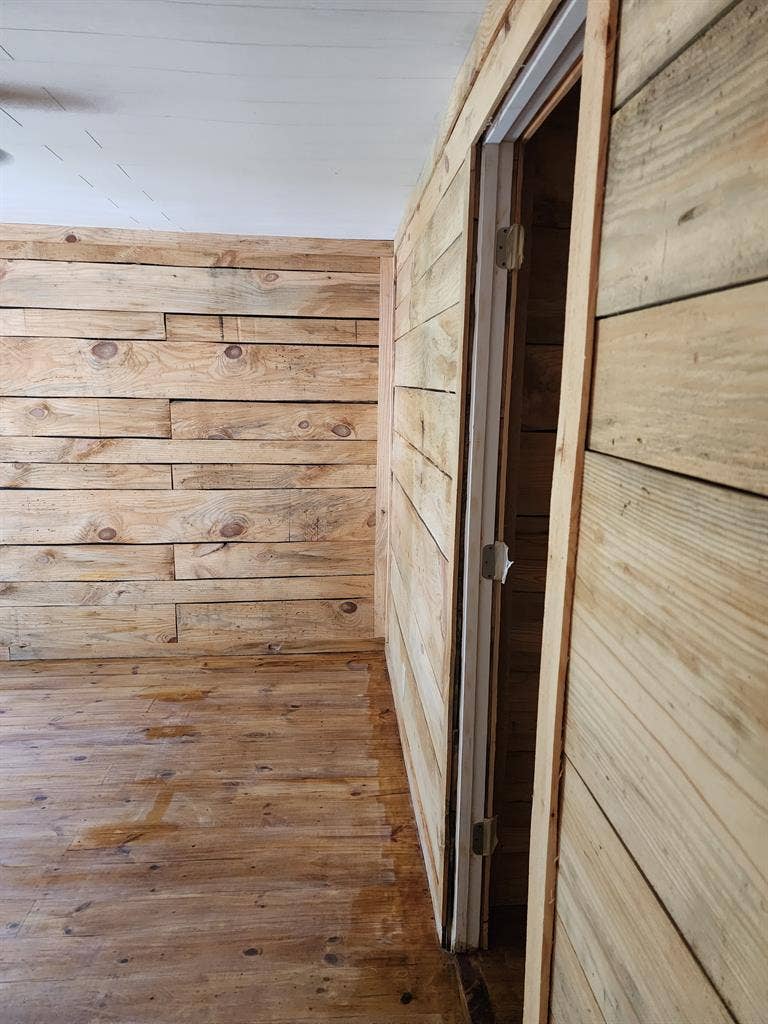 Luxury River-Adjacent 4BR Rancher