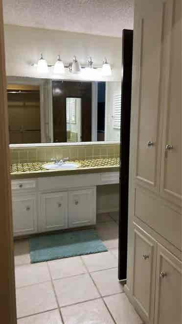I am renting a bedroom private bath