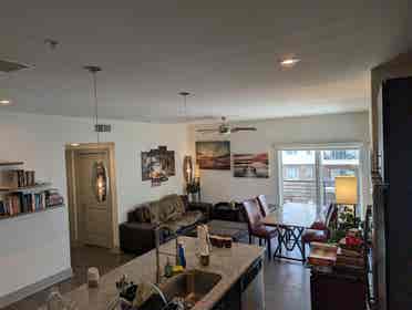 Room for Rent in BA Apartment