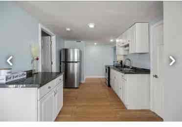 Room in Privet beach house