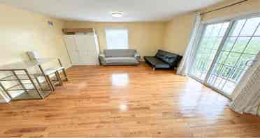 JC XL Master Bedroom, Private Bath
