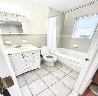 JC XL Master Bedroom, Private Bath