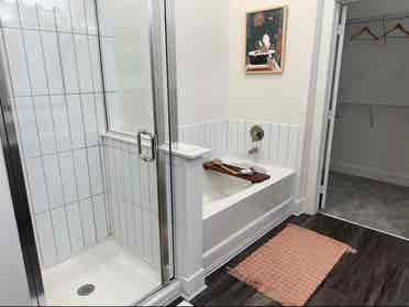 Room for Rent in East Nashville!