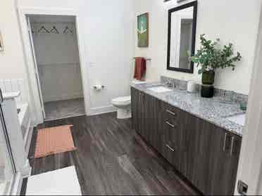 Room for Rent in East Nashville!
