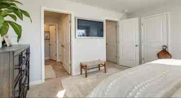 3Br townhome available July th