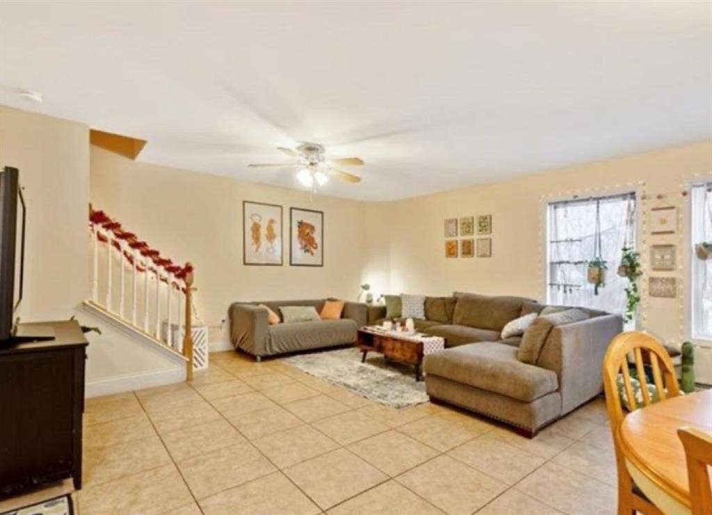 Room 4 Rent Malletts Bay/Winooski
