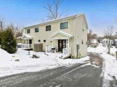 Room 4 Rent Malletts Bay/Winooski