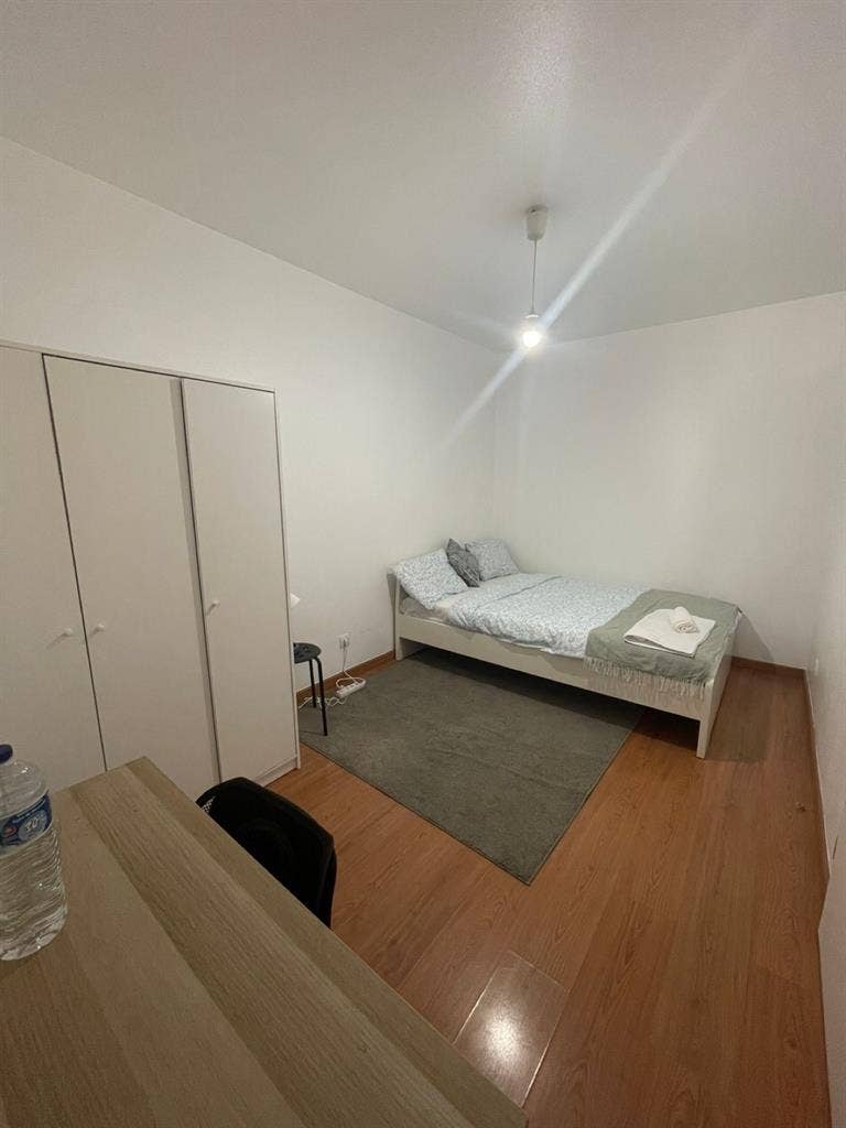 Room is in behind the Colombo mall