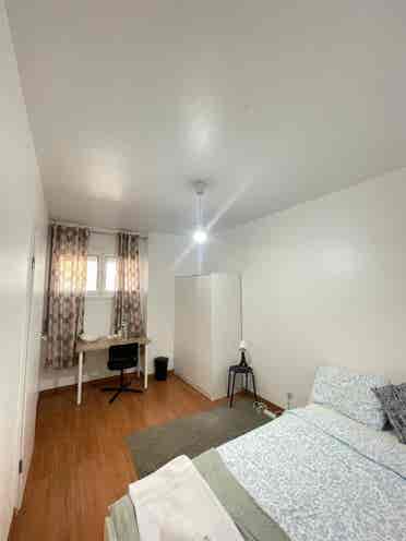 Room is in behind the Colombo mall