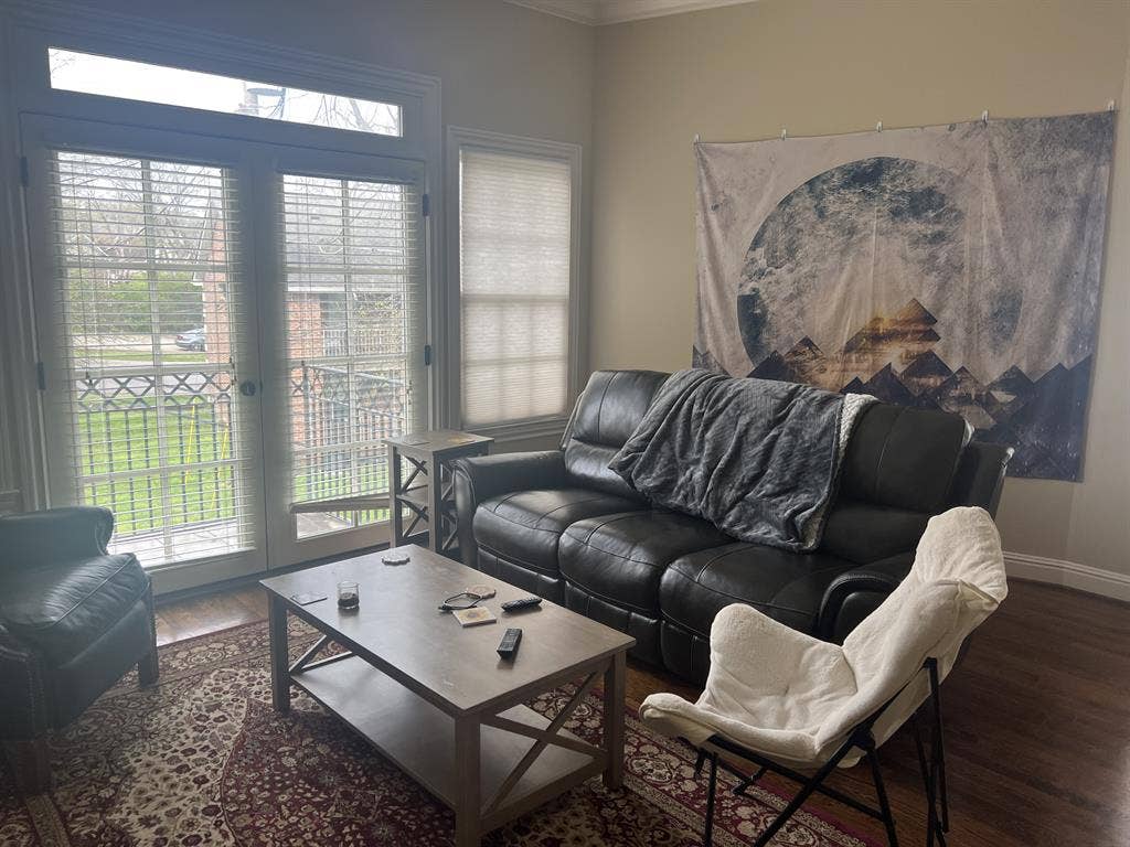 Roommate wanted for B Townhouse