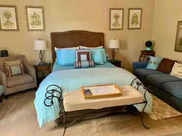 Furnished casita jacuzzi & pool!