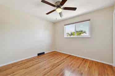 Bedroom in  sqft house