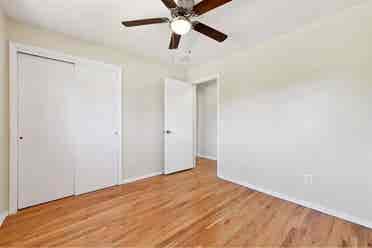 Bedroom in  sqft house