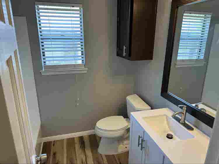 Bedroom with utilities included