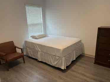 Female shared  living home Katy