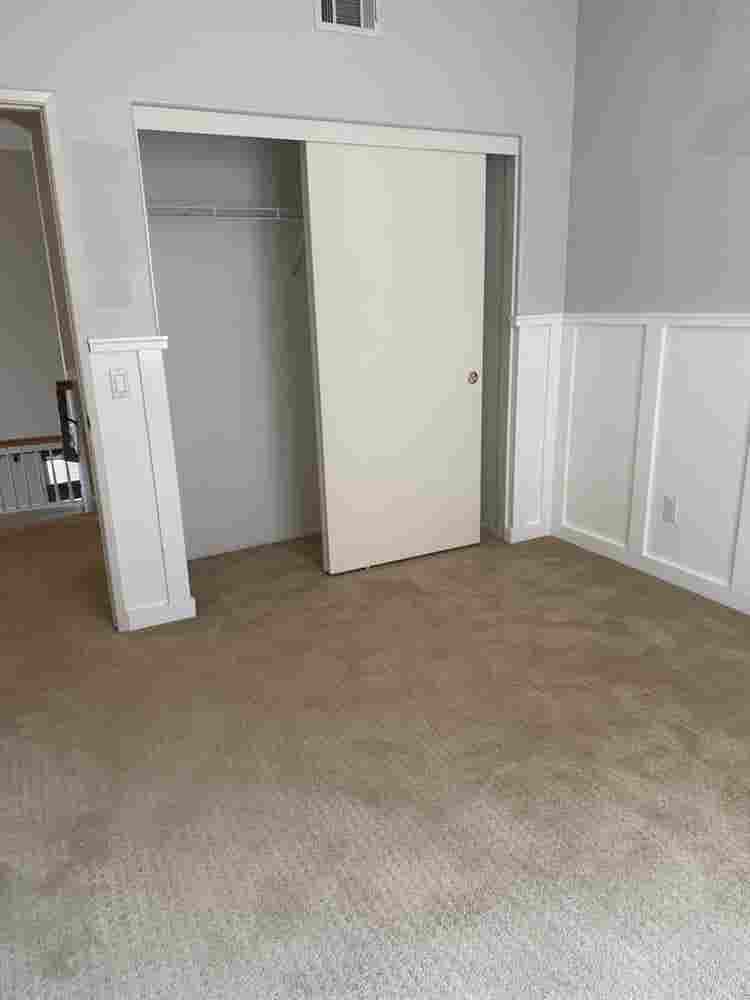 Room for rent with private bathroom