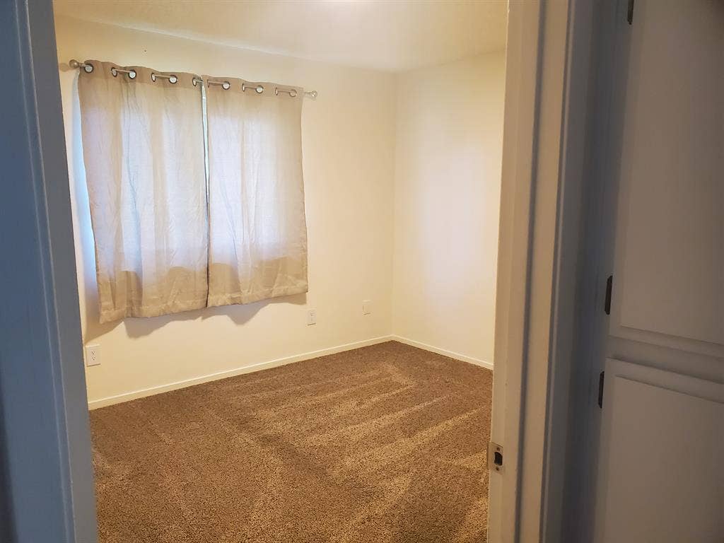 Private room for rent