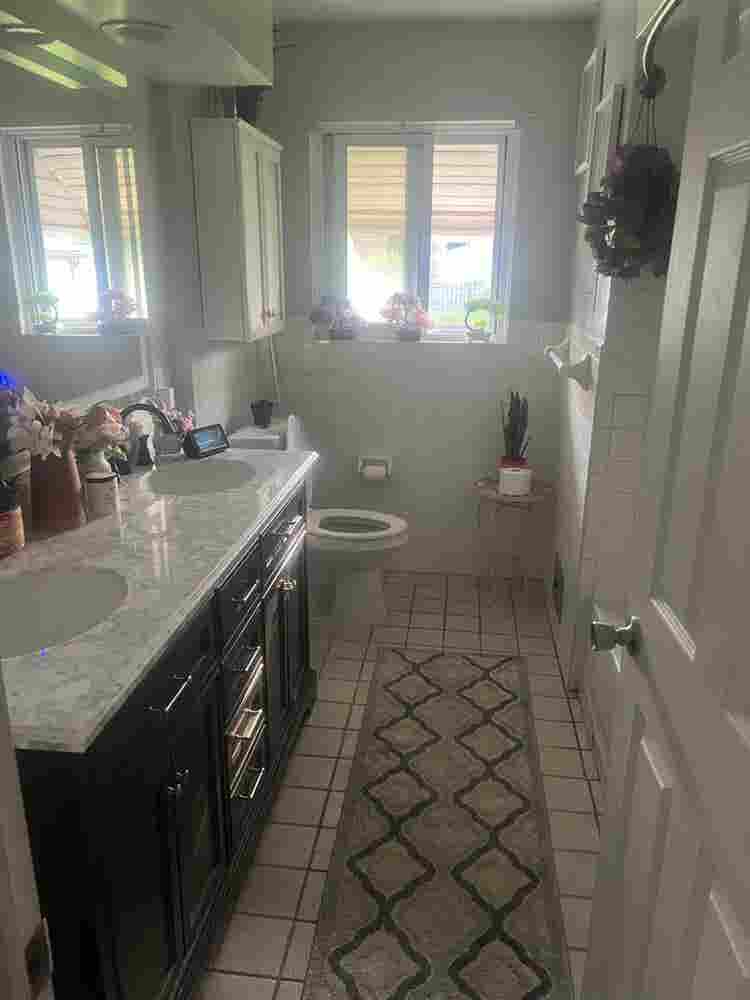 Furnished room for rent-house