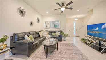 Looking for Roommate!