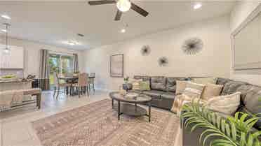 Looking for Roommate!