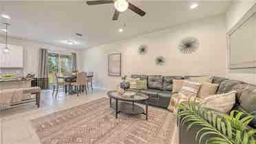 Looking for Roommate!