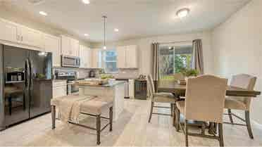 Looking for Roommate!