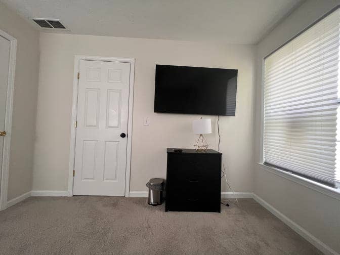 [MUST SEE] 2 ROOMS NEAR COLLEGES