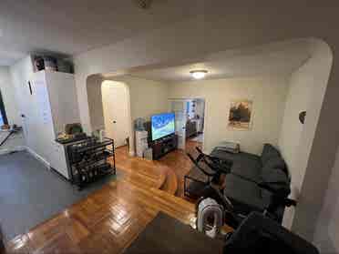 Room in bath in prime chelsea