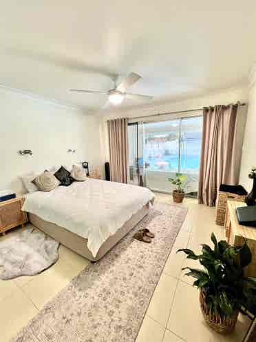 Pool Room For Rent