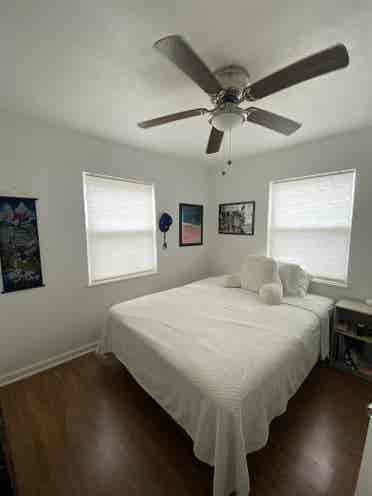 Clean Quiet Room