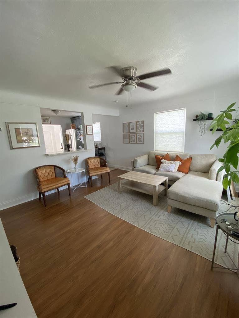 Large furnished with own bathroom
