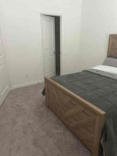 A ROOM for Rent - for Single person