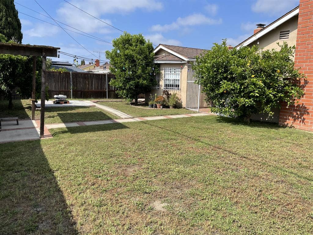 Clean, Quiet, Friendly place