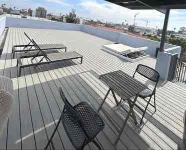 Private Room in East Hollywood