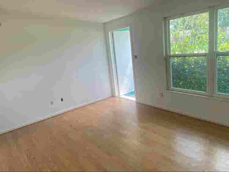 Boastful Bedroom for rent