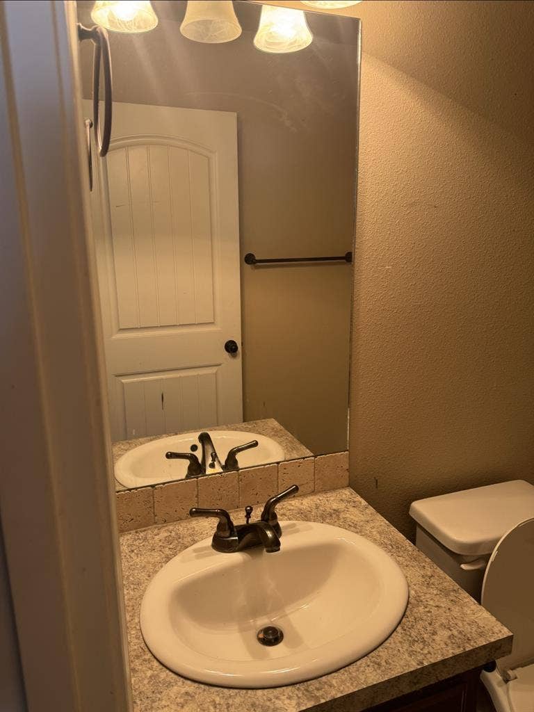 2 rooms for rent