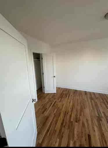 Room for rent in a 2 bedroom