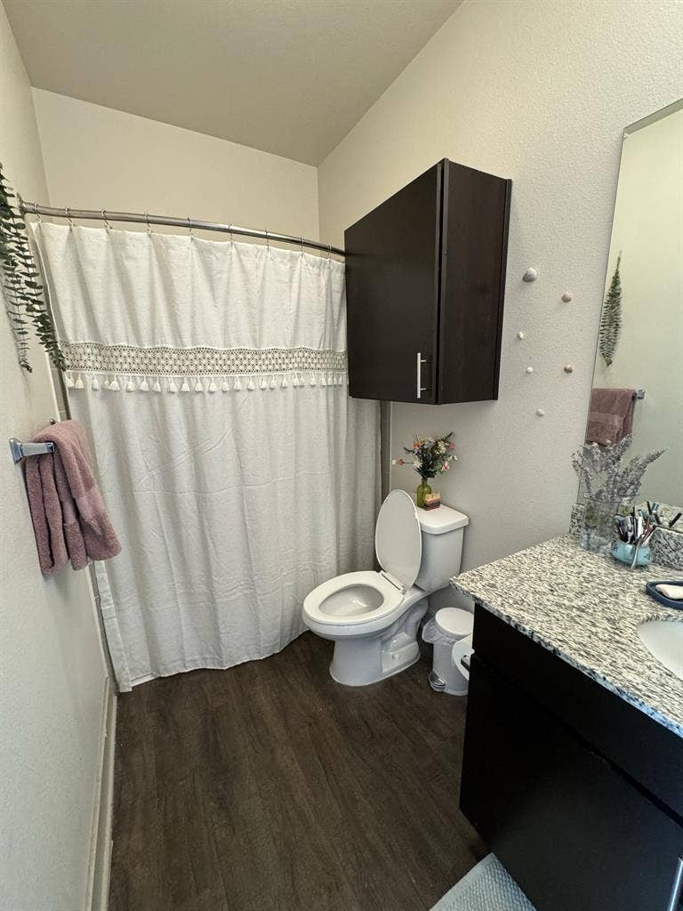Private room for rent