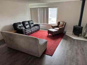 ROOM FOR RENT
MOSS BEACH $