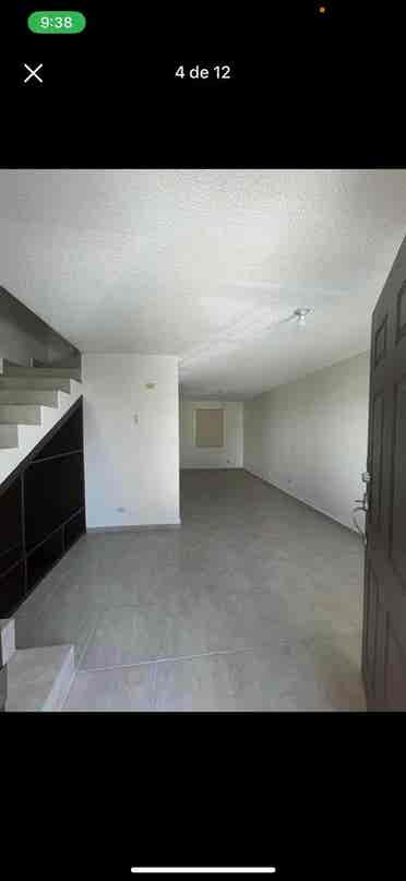 Se renta habitación en casa amuebla