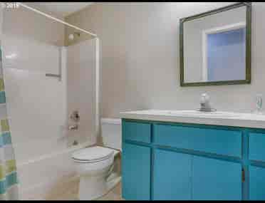 Multiple rooms available 