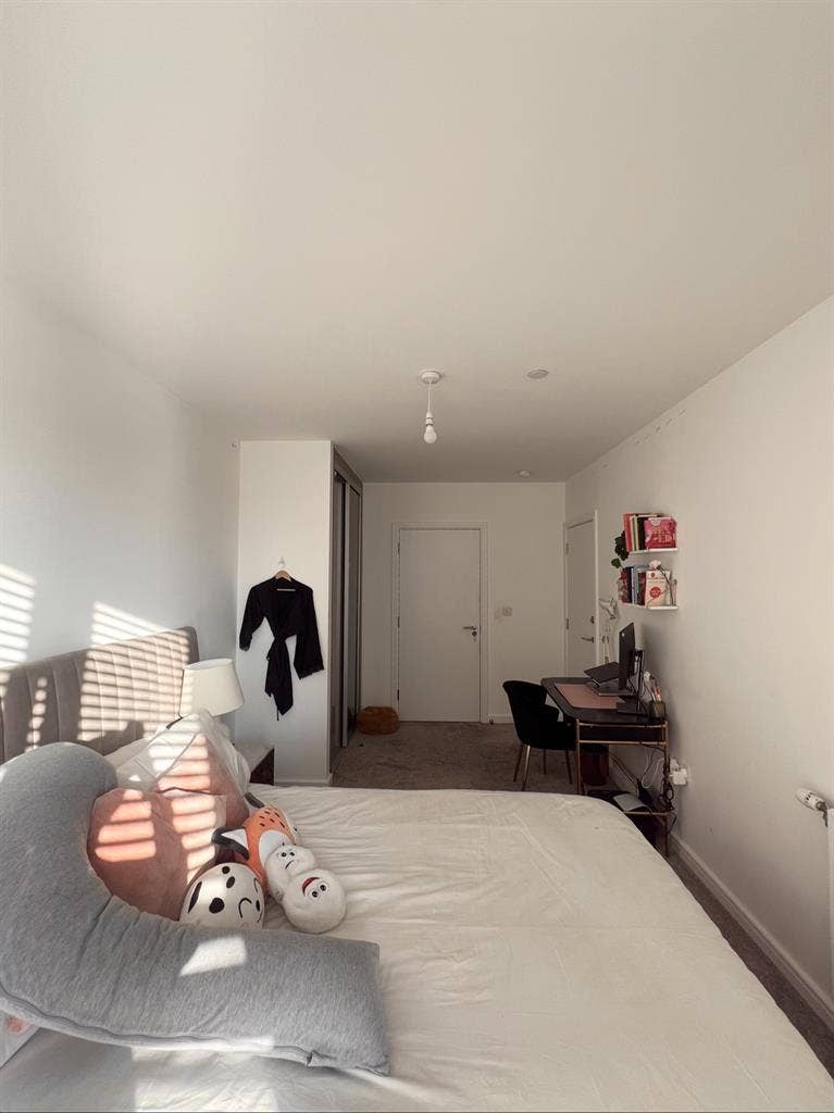 Fully furnished | Short-Term | King